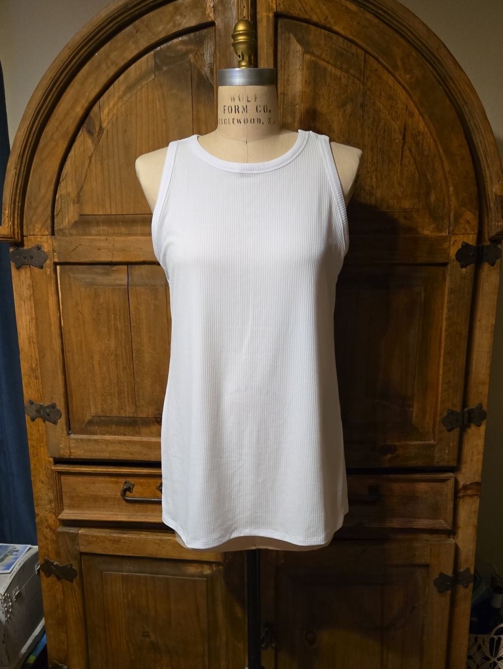 Lane Bryant White And Black Ribbed Sleeveless Tank